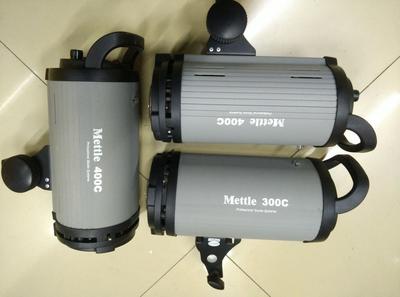 美图mettle 400W摄影灯,三只，请看图片！