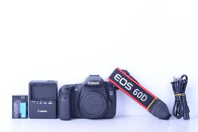 出售  佳能 60D 中端单反相机