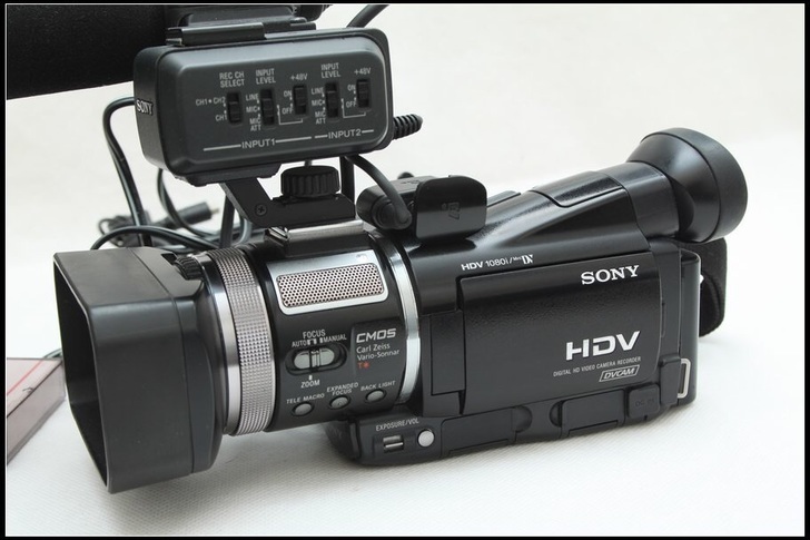 Sony A1C camera