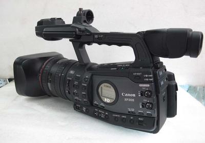 出一台成色新净的佳能XF305高清摄像机！