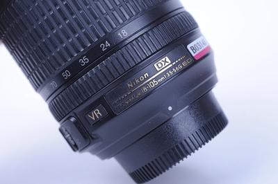 尼康 AF-S DX 18-55mm f/3.5-5.6G VR