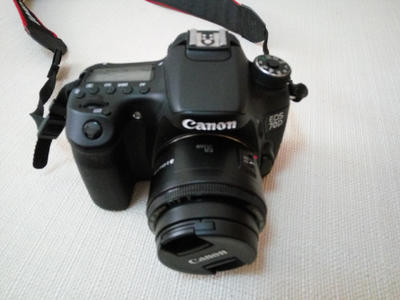 出售个人使用佳能70D相机配70-200 f4长焦镜头和佳能50F1.8STM镜头