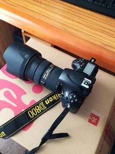 自用尼康D800单反相机+尼克尔顶级镜头AF-S 24-70/f2.8G镜头一套