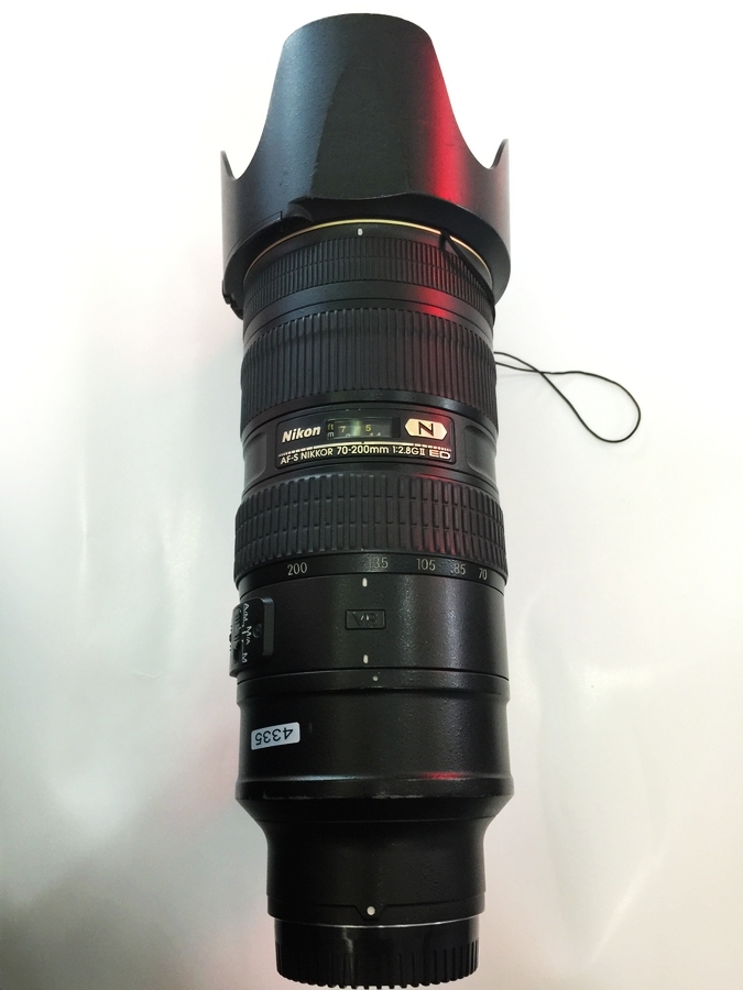 9成新 尼康 AF-S 尼克尔 70-200mm f/2.8G ED VR II镜头，7000元