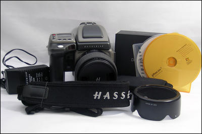哈苏 Hasselblad H3D-39 中画幅数码相机（快门：机身2200，镜头1100）