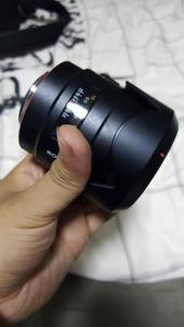 索尼 35mm f/1.4 G（SAL35F14G）
