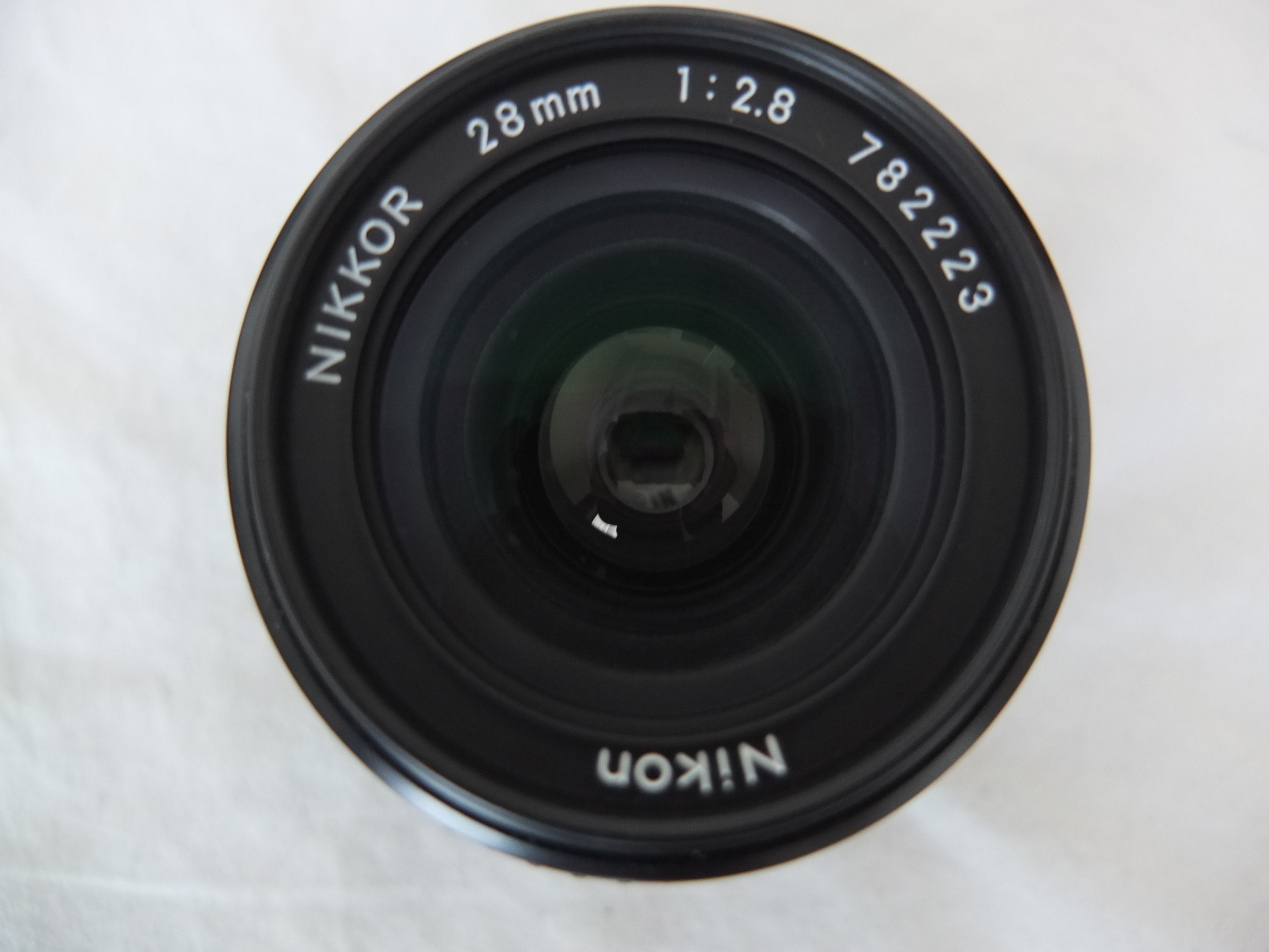 Nikon Nikkor 28mm f/2.8 AI-s