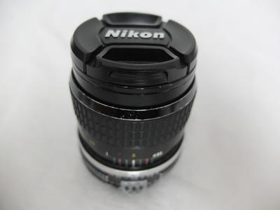Nikon Nikkor 85mm f/2 AI