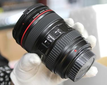佳能（Canon） 带遮光罩和镜头袋 EF 24-105mm f4L IS USM红圈拆机镜头