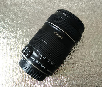 自用闲置佳能60D套机镜头 EF-S 18-135mm f/3.5-5.6 IS