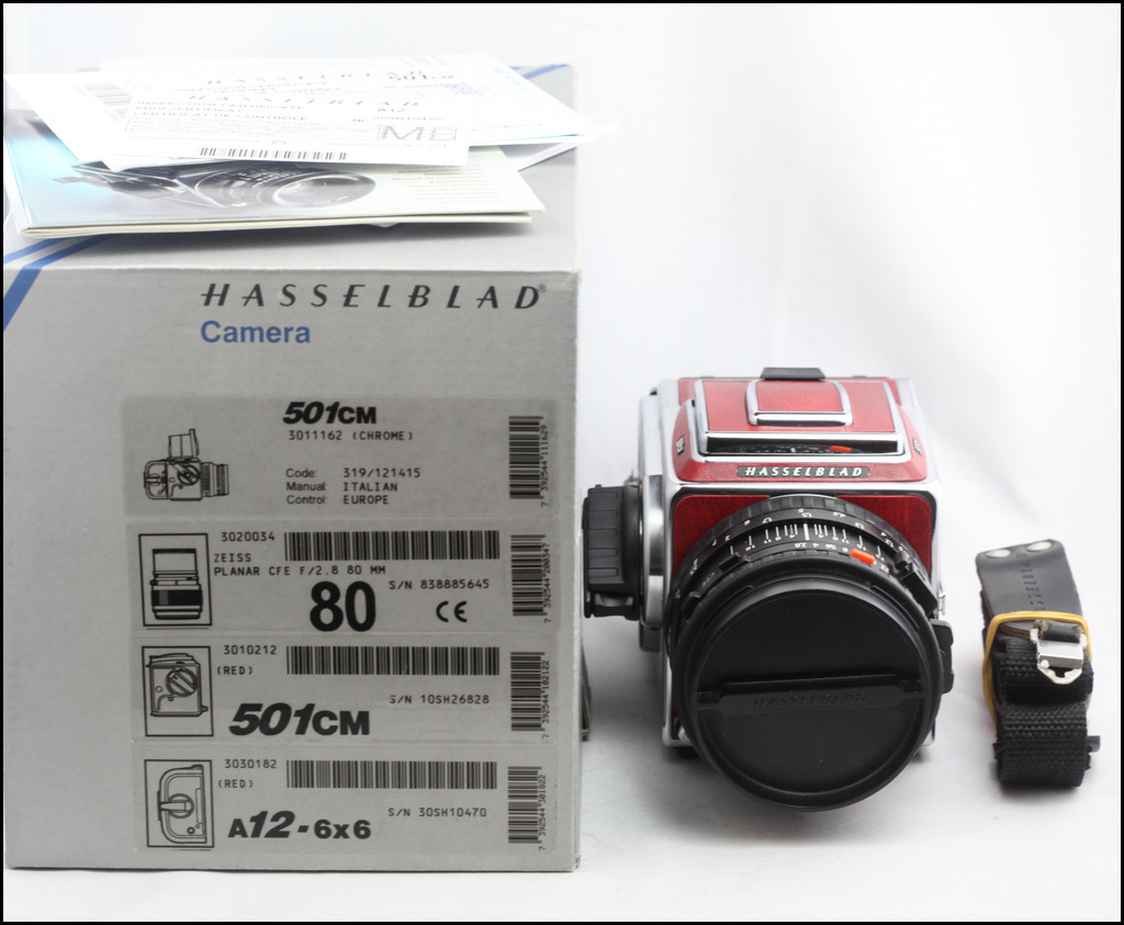 （红皮）哈苏 Hasselblad 501CM + 80/2.8 CFE + A12套机 带包装
