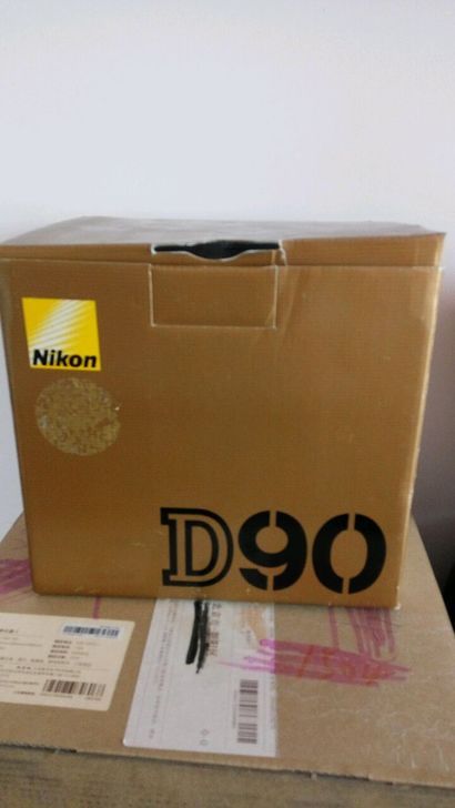 自用一手尼康 D90 16 - 85 VR 镜头，成色好，打包出