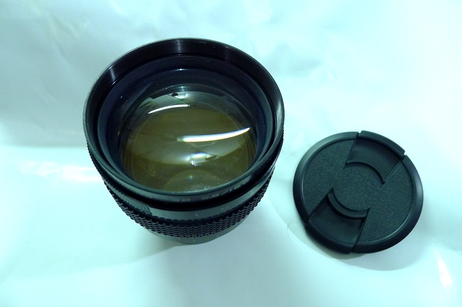  150f2.8 medium focus lens for Kipu 88 camera in the former Soviet Union can be replaced with Pentax K3 10-17 EM5II, etc