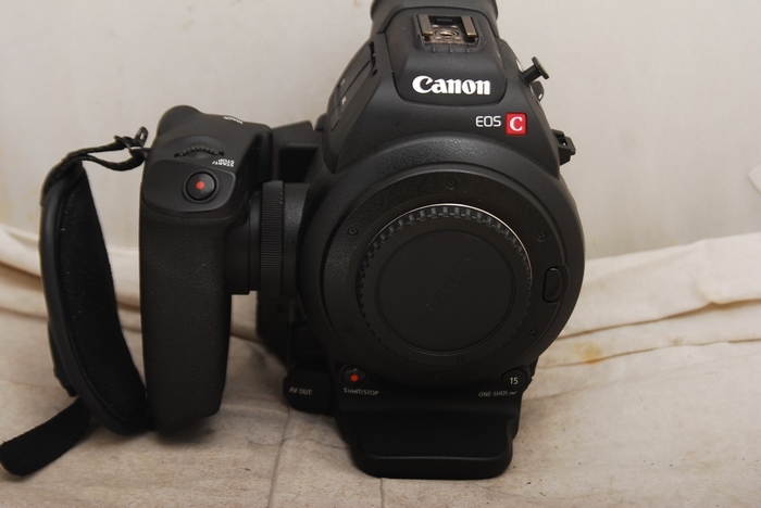 Canon/佳能 DC10098摄像机带包装（欢迎议价，支持交换）