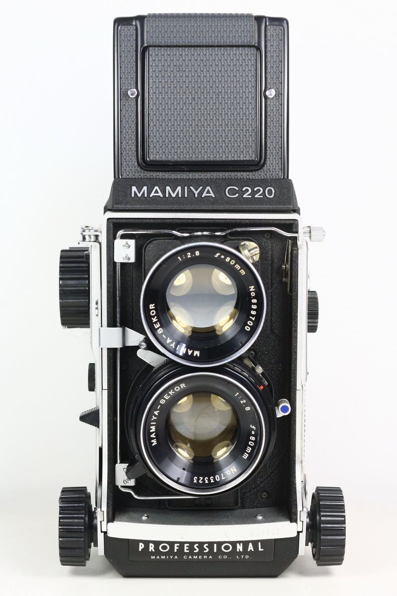 玛米亚 Mamiya C220 日产120双反相机 80/2.8镜头 C330前身