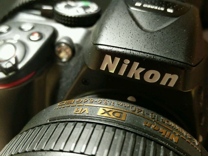 尼康 Nikkor 18-140mm f/3.5-5.6G ED VR