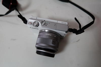 佳能 EOS M10，EF-M 15-45mm镜头