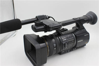 索尼 HVR-Z5C二手磁带摄像机 肩扛式 Z5C 婚庆好机器Z7C  Z100