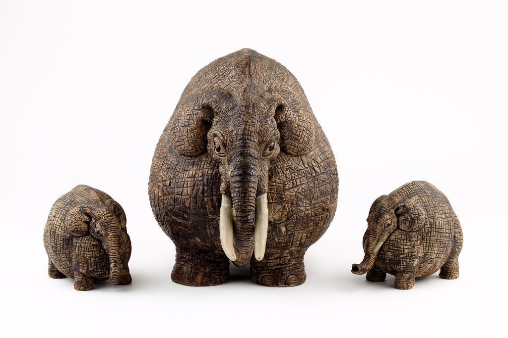 泰国 陶瓷大象 1大2小 共3只