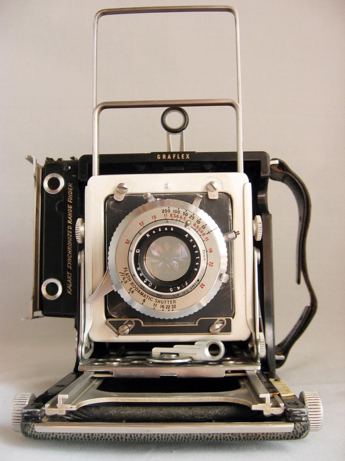 格拉菲２３　６×９相机　柯达１０５ｍｍ镜头　６７后背