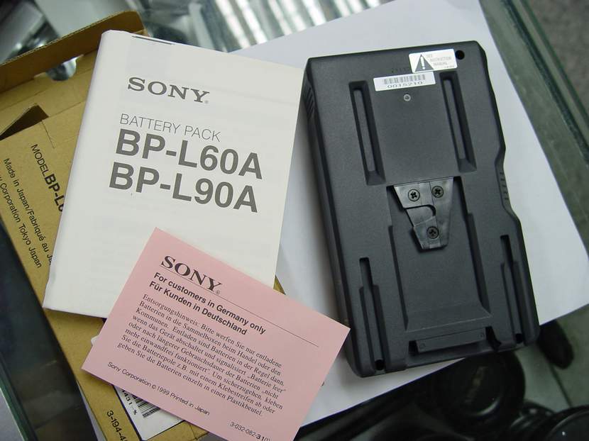 原装电池 索尼 摄像机电池 SONY BP L60A L90A 有包装