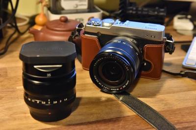 富士xe1微单相机双镜头18-55和35/1.4