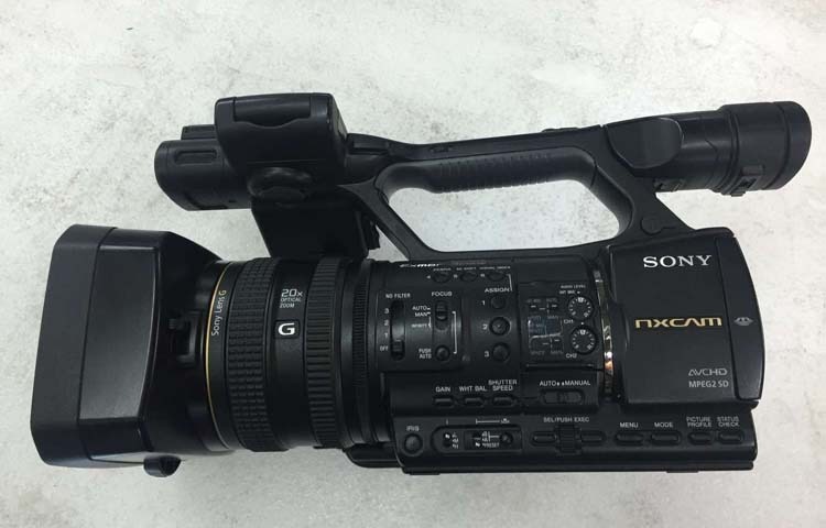 新到索尼HXR-NX5C高清摄像机！