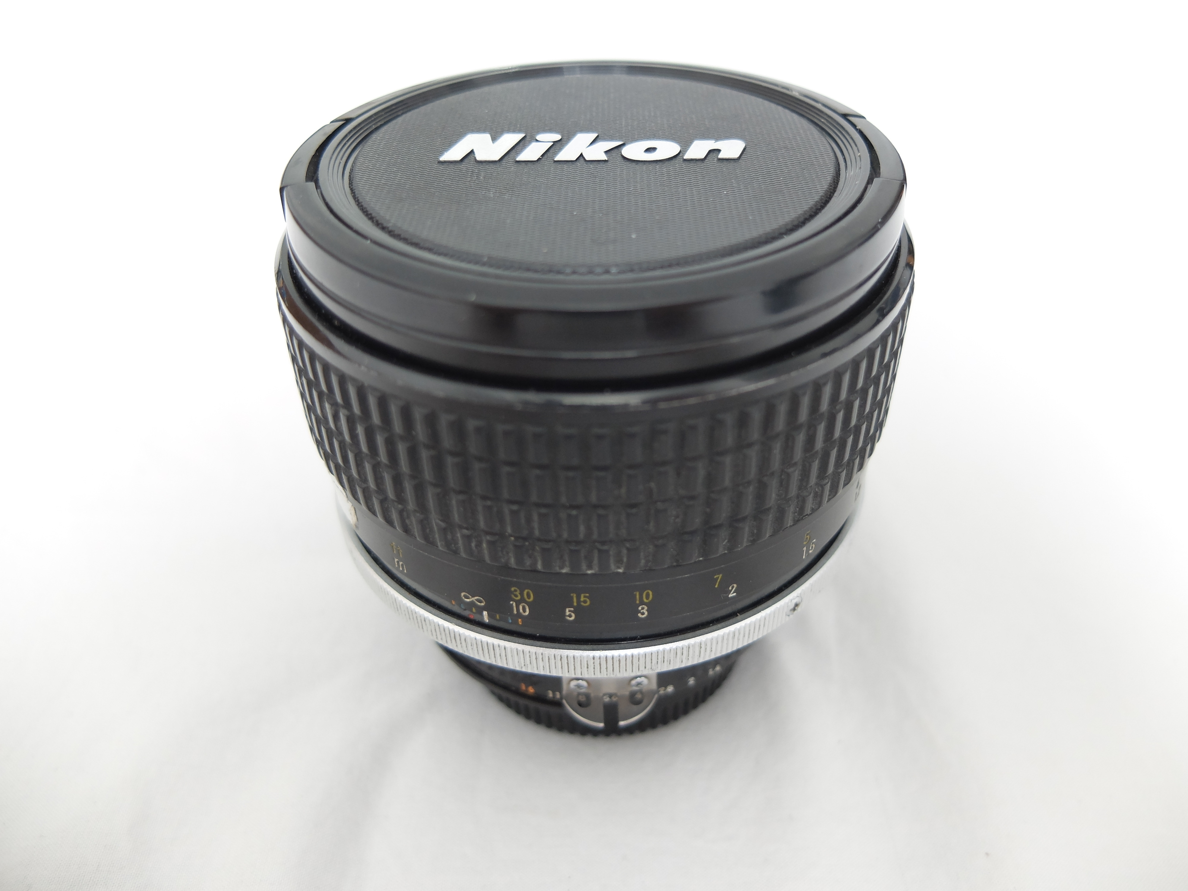 Nikon Nikkor 85mm f/1.4 AI-s
