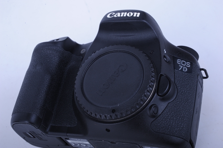 94新二手 canon佳能 1d2n 单机 小兔妞 (b10428)【京】