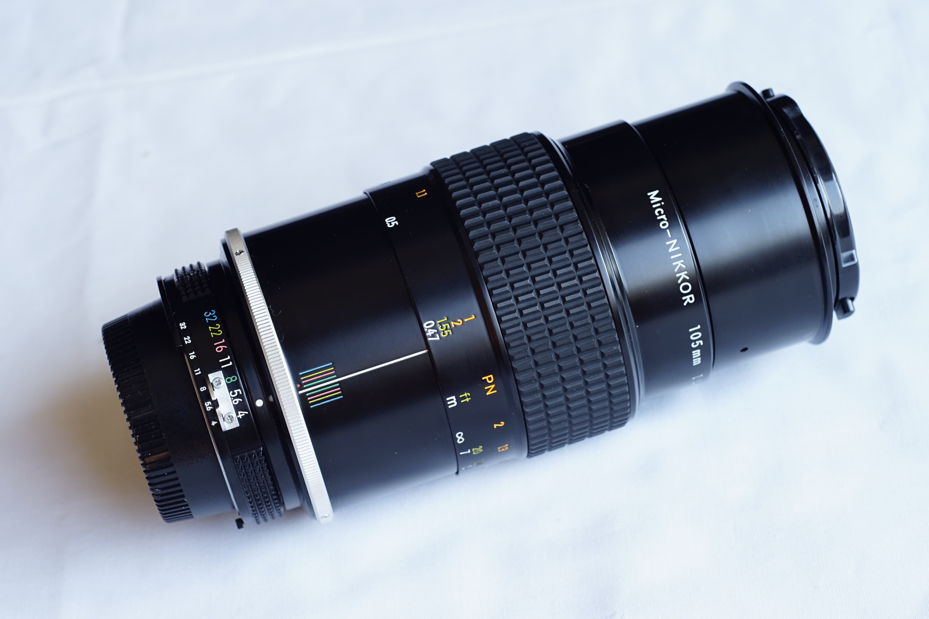 Nikon AI 105mm professional macro manual lens