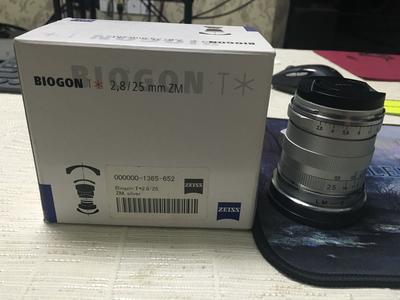 卡尔·蔡司 Biogon T* 25mm f/2.8 ZM手动镜头
