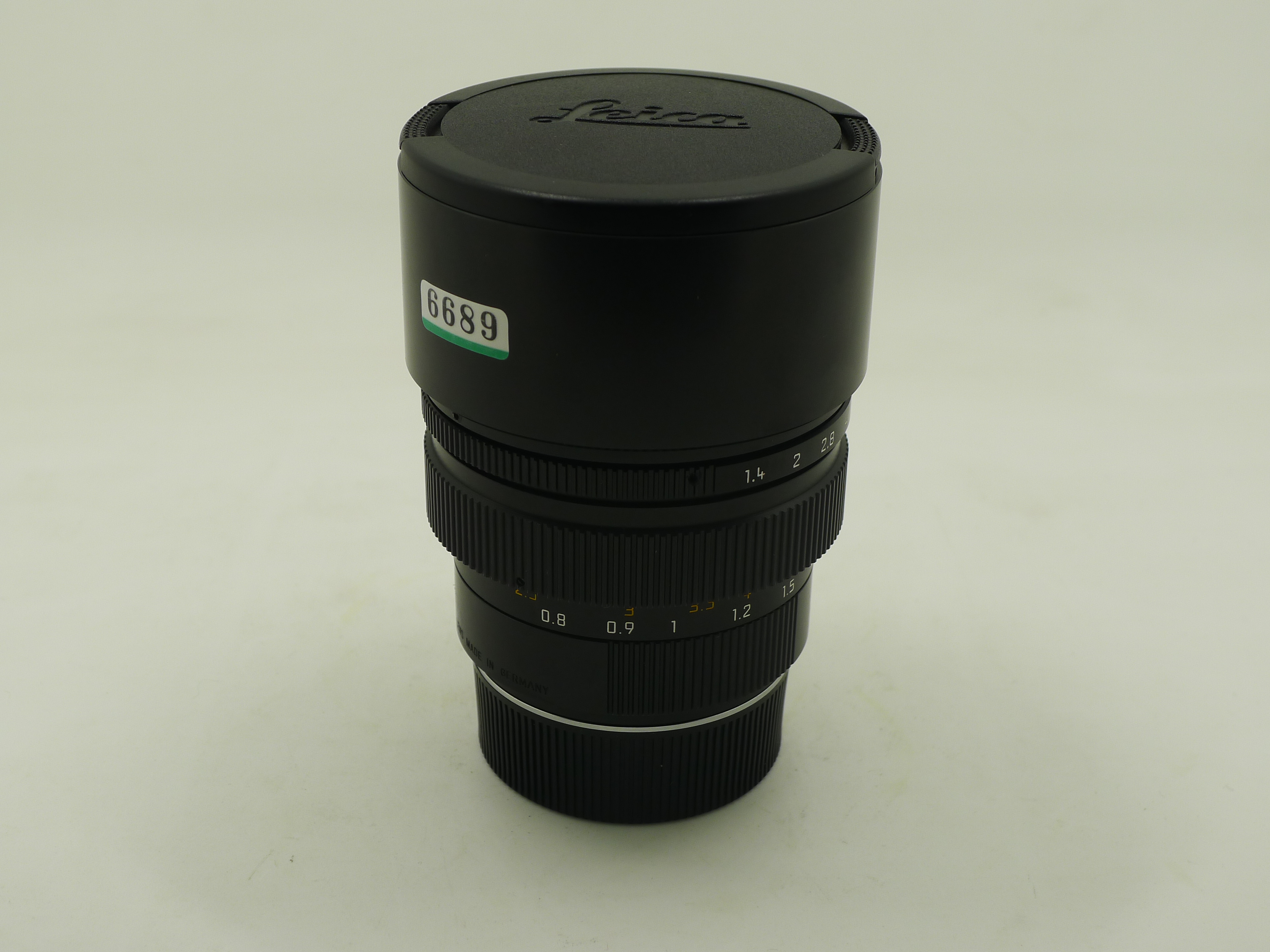  Leica Summilux-M 75 mm f/ 1.4     Perfect quality of German products in the later stage - 6689