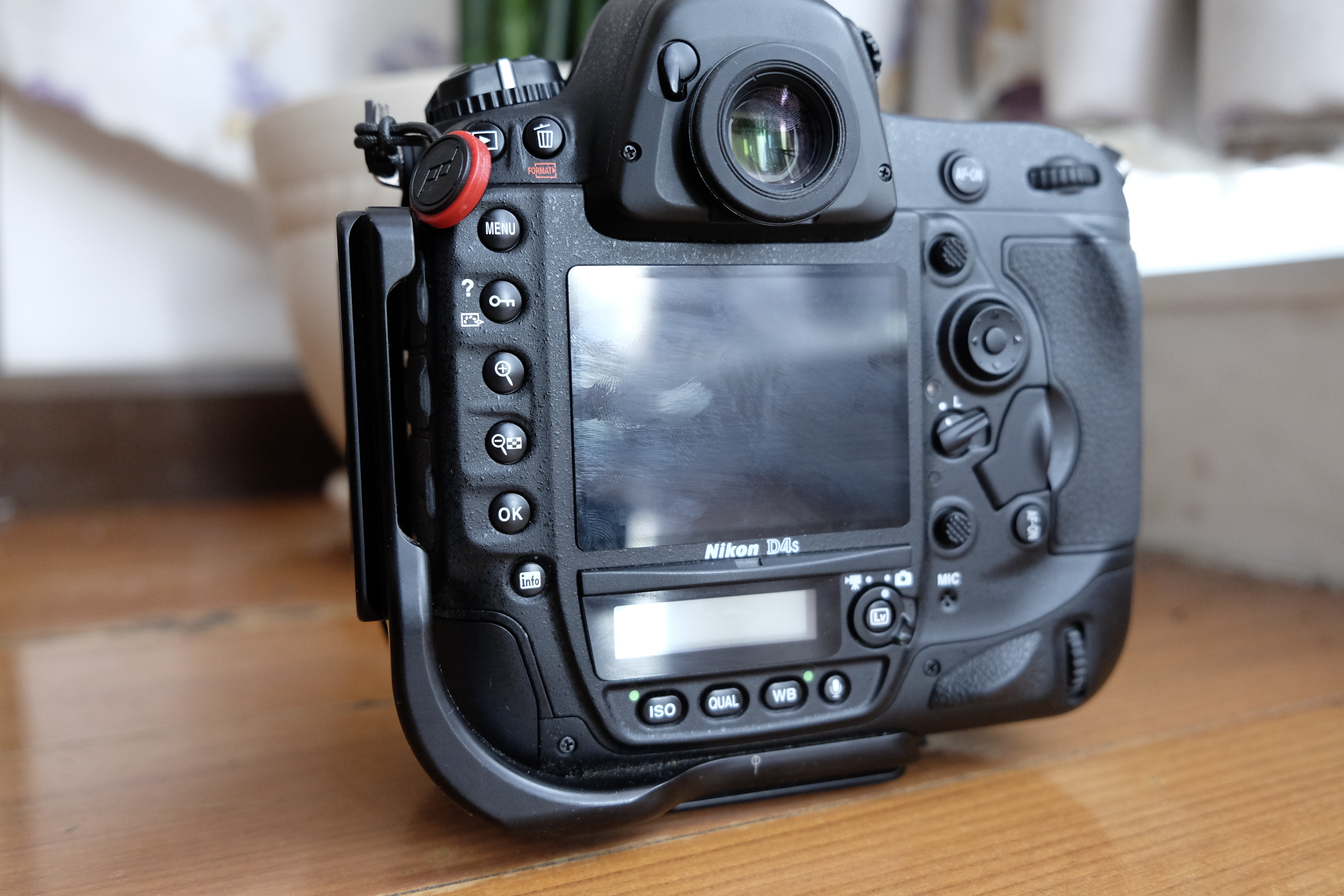 尼康d4s,快门次数6696