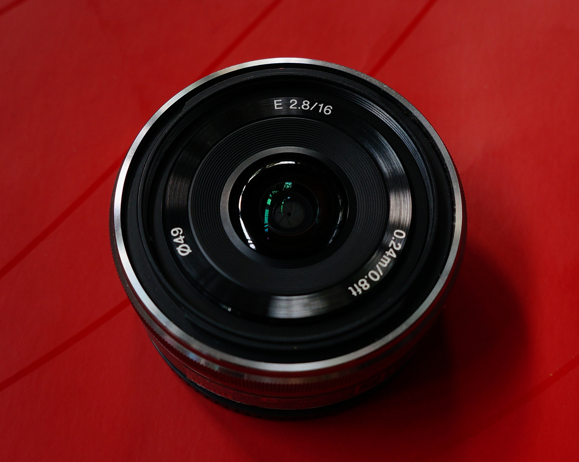 索尼 E 16mm f/2.8（SEL16F28）