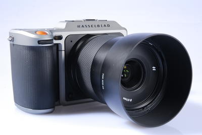 哈苏 X1D-50c  无反中画幅 ,另有45 90镜头，接环 全新行货