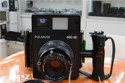 宝丽来Polaroid 600SE 带127/4.7镜头 一次成像撕拉 拍立得.