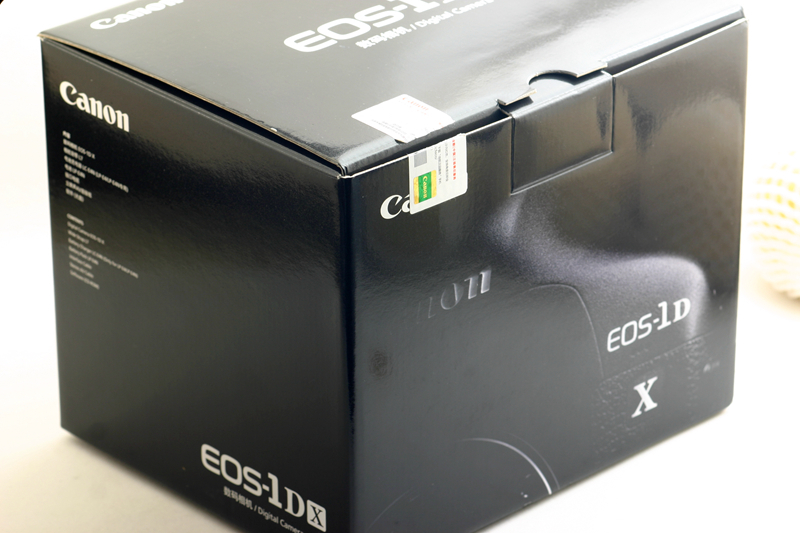 佳能 EOS-1D X行货，包装全，完美成色！