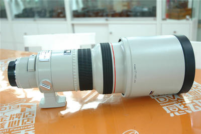 Canon/佳能 EF 300/2.8L 远摄定焦,自动对焦,带铝箱 实体现货