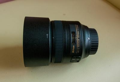 尼康 AF-S NIKKOR 85mm f/1.8和滤镜