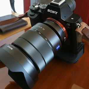 索尼 Vario-Tessar T* FE16-35mm f/4 ZA OSS