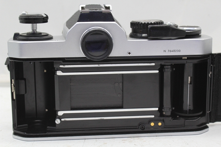 95新二手nikon尼康 fm2 套(50/1.4)带手柄 钛帘(3586)【京】