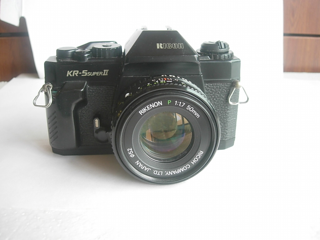 较新理光5-2型单反相机带50mmf1.7镜头