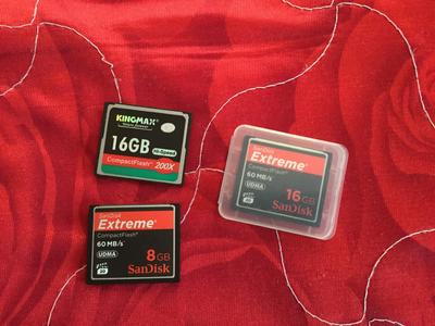 闪迪 至尊高速CompactFlash存储卡（16GB）三个存储卡一起卖