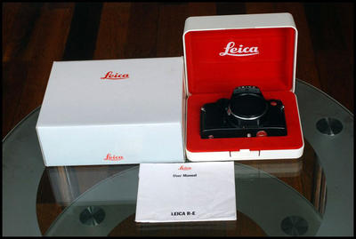 Leica R-E 单反机身，带原包装、说明书!