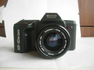 很新理光XR--10M经典相机带原配35--70mm镜头